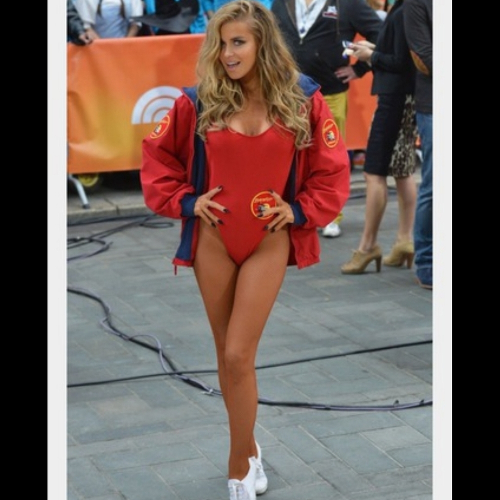 Sexy women's Baywatch costume